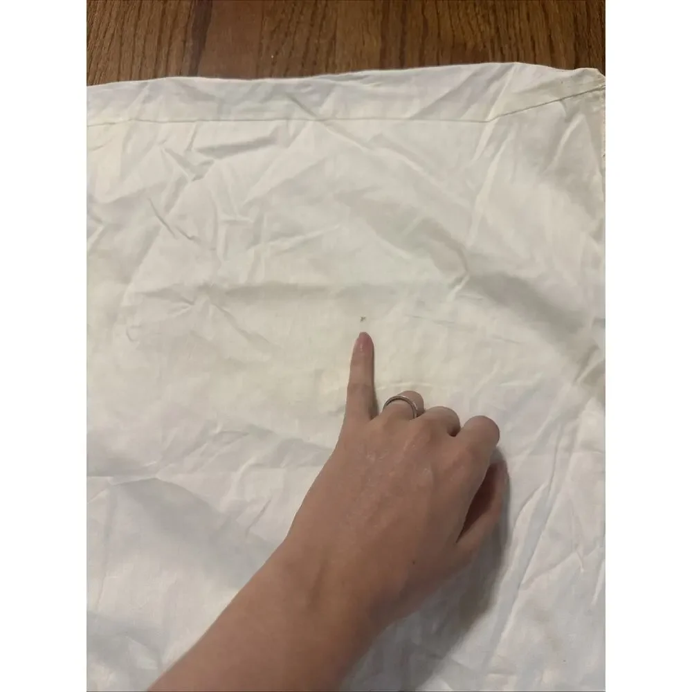 Gucci White Fabric Zippered Dust Cover Garment Bag 27